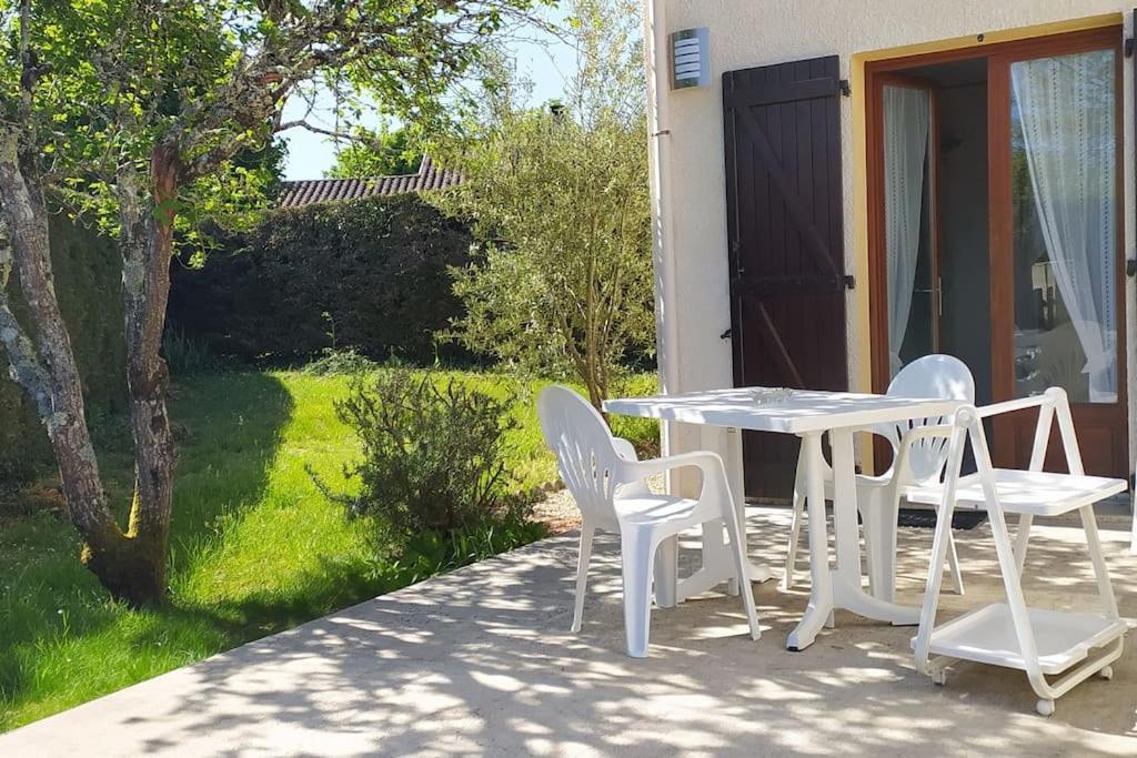 Lit Double, Salon, Cuisine, Jardin Holiday home
